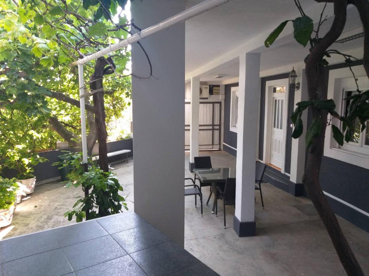 Luka Apartment Ulcinj Eksteriør bilde