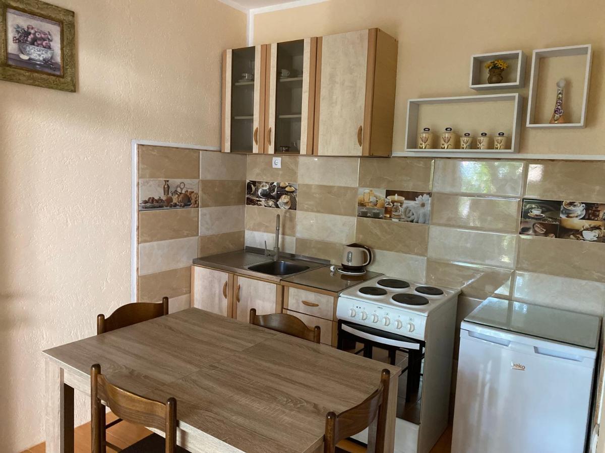 Luka Apartment Ulcinj Eksteriør bilde