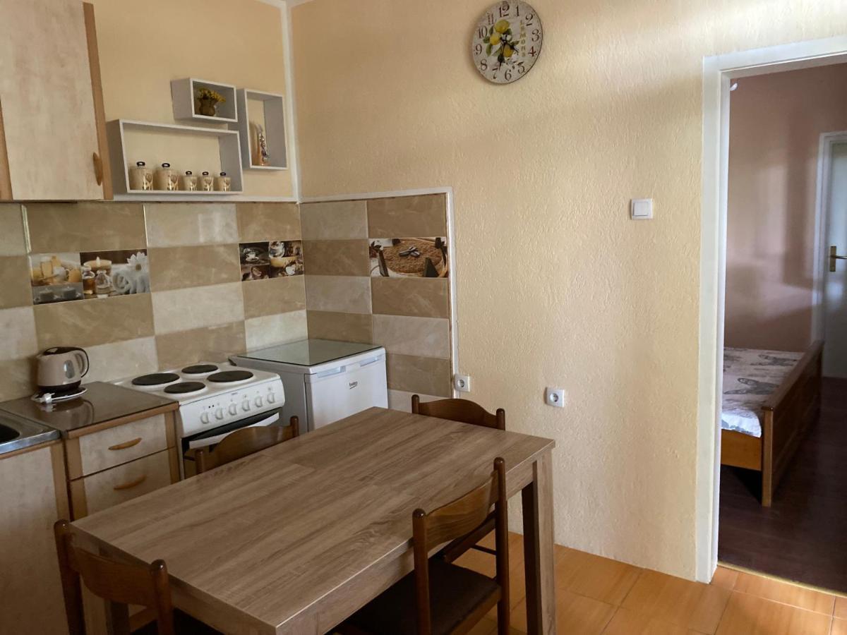 Luka Apartment Ulcinj Eksteriør bilde