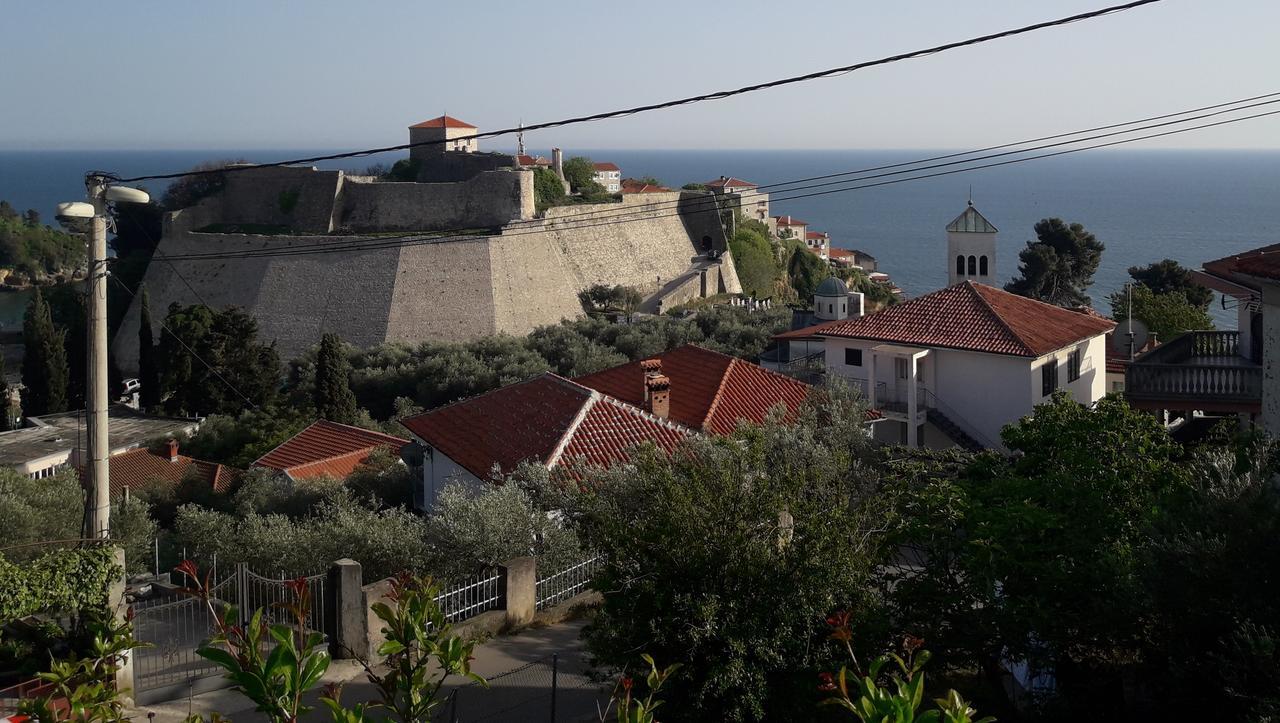 Luka Apartment Ulcinj Eksteriør bilde
